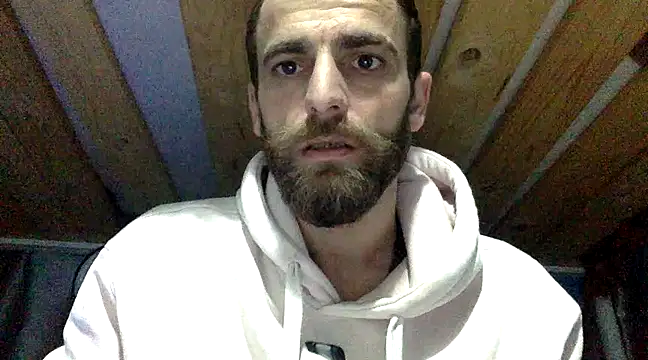 Snapshot of Antonio_Vatooo chatting on March 7, 6:11 pm Antonio Vatooo online show from March 7, 6:11 pm