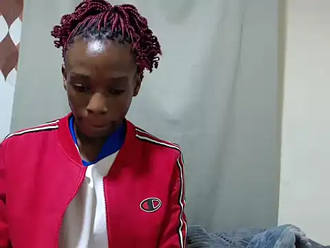 khakiline online show from September 27, 3:06 pm