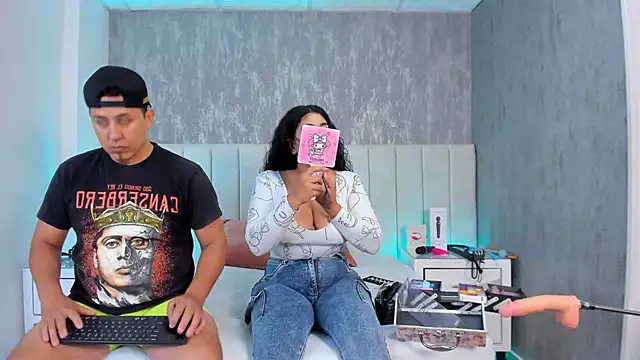 Liana Asaff online show from March 12, 8:31 pm