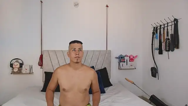 Liana Asaff online show from November 22, 6:40 pm