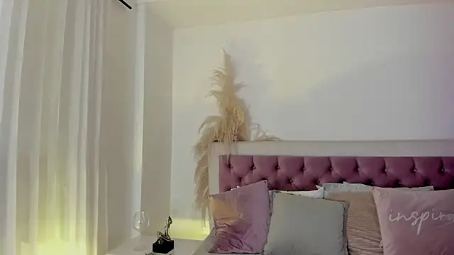 Emelyy Carter online show from March 19, 7:38 pm