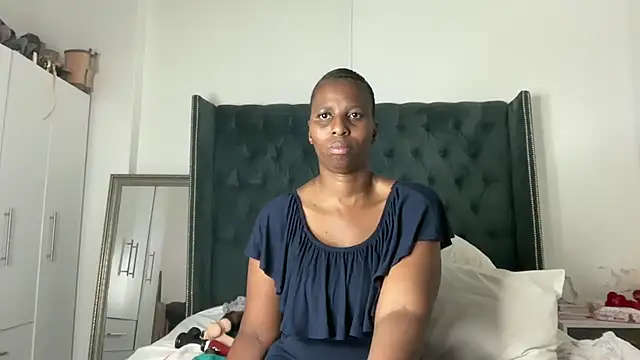 Snapshot of Kadibabe chatting on March 10, 1:32 pm Kadibabe online show from March 10, 1:32 pm