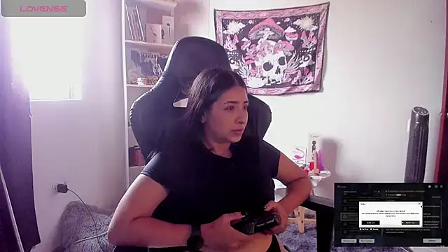 sweetcoralinee online show from October 15, 3:45 pm