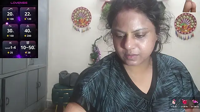 Snapshot of Sexy_komolika chatting on March 7, 1:24 am Sexy komolika online show from March 7, 1:24 am