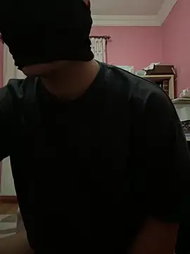 Snapshot of Konstanzbr00 chatting on April 5, 9:45 pm Konstanzbr00 online show from April 5, 9:45 pm