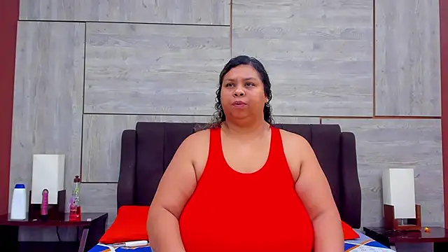 Snapshot of Lynn_Jones chatting on March 3, 12:15 am Lynn Jones online show from March 3, 12:15 am