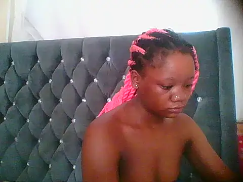 HotJeylee online show from December 19, 7:26 am