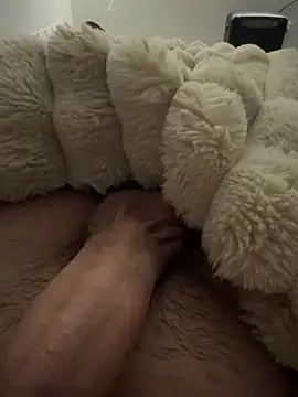 fuckitzer online show from February 14, 10:17 pm