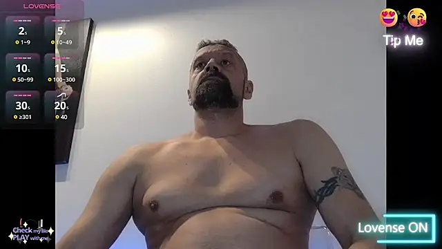 northman1977 online show from December 8, 3:24 pm