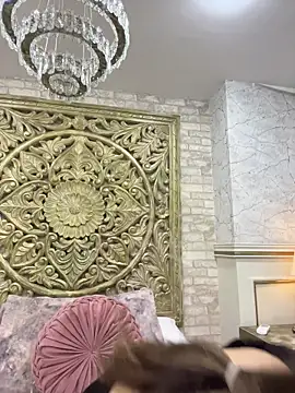 ThaniaJones online show from March 18, 11:46 am