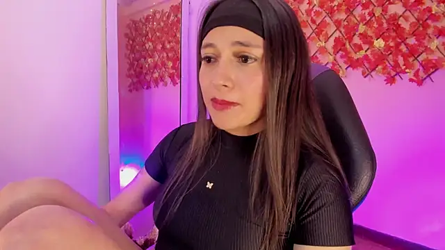 Sweet Candies online show from February 3, 4:14 am