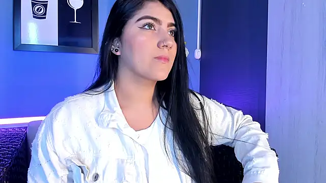 PaulinaDuarte online show from March 14, 12:07 pm