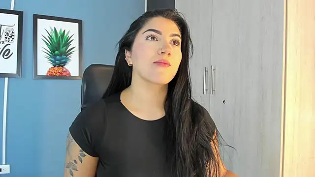 PaulinaDuarte online show from February 28, 11:22 am