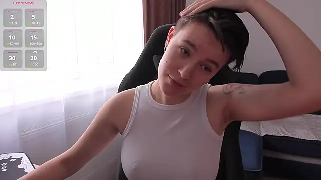 JessieFlower online show from November 15, 8:55 am