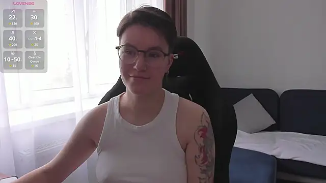 JessieFlower online show from June 27, 8:41 am