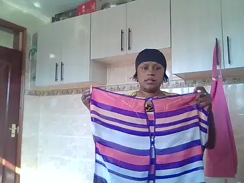 tight pussy gall online show from September 16, 5:30 am