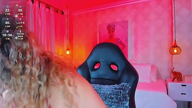 Snapshot of Shantall__ chatting on October 8, 11:19 am Shantall   online show from October 8, 11:19 am