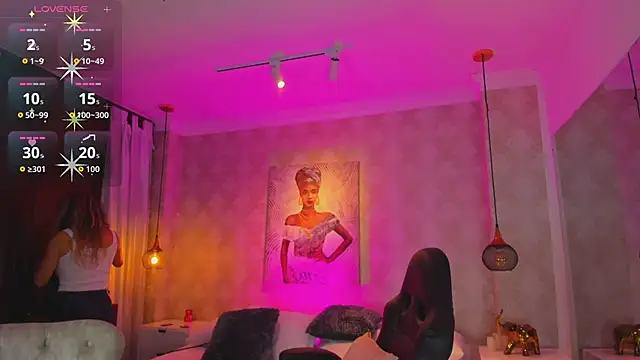 Shantall   online show from November 17, 11:16 am