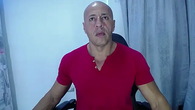 Jordan Gomez  online show from December 16, 10:18 am