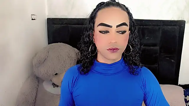 Michell Queen online show from October 6, 6:22 am