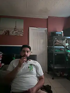 bigdickgio6923 online show from January 31, 2:26 am