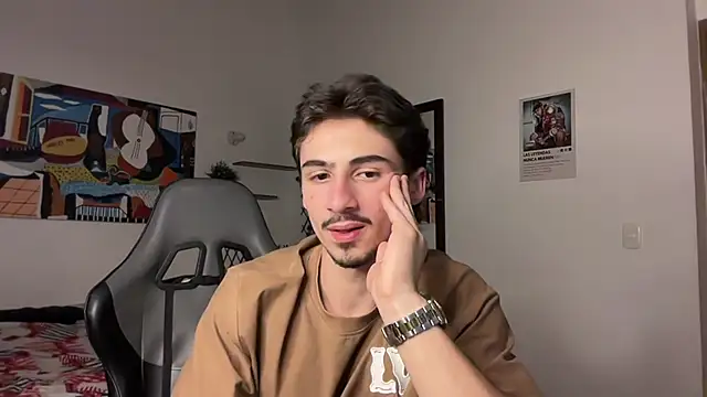 David Brown18 online show from December 5, 4:21 am