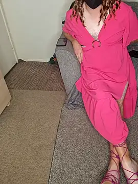 ellie-tv online show from September 25, 8:51 am