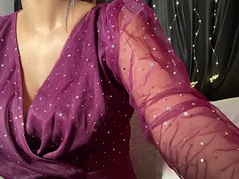 Sexy trisha  7 online show from May 1, 7:07 pm