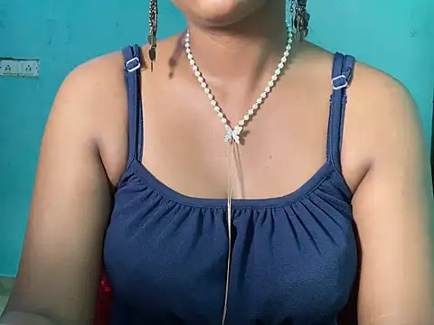 Sexy trisha  7 online show from July 6, 9:28 am