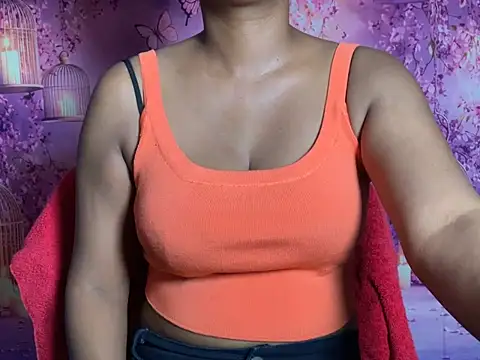 Sexy trisha  7 online show from July 16, 6:03 pm