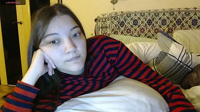 Snapshot of AlisaDevis chatting on October 19, 3:01 pm AlisaDevis online show from October 19, 3:01 pm