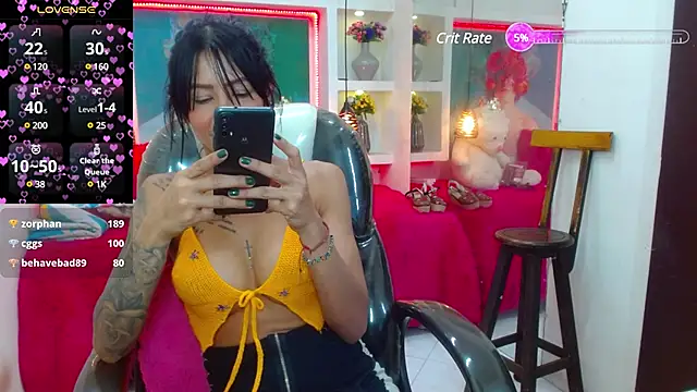 lorenapinto online show from January 23, 11:05 pm