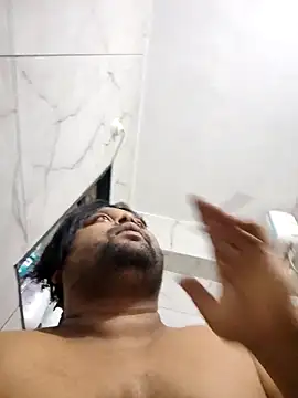 Snapshot of julywwrt chatting on March 25, 4:35 pm julywwrt online show from March 25, 4:35 pm