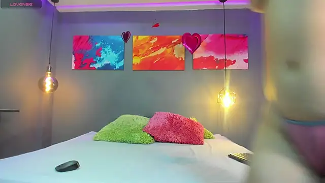 summer lee  online show from January 4, 5:58 pm