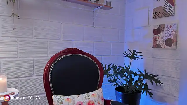 cuddlingbunny online show from July 12, 7:16 pm