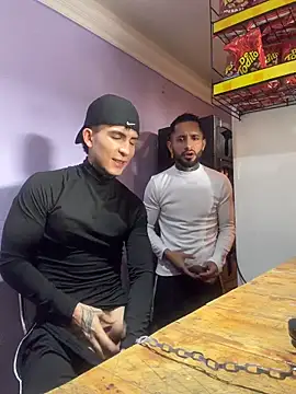  Tomy08calderon online show from March 1, 8:44 pm