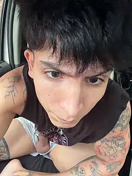  Tomy08calderon online show from March 30, 1:34 pm