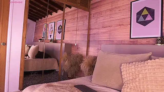 AmmyScott online show from March 2, 7:43 pm