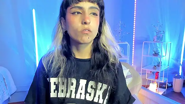 MaveParks  online show from October 31, 11:33 am