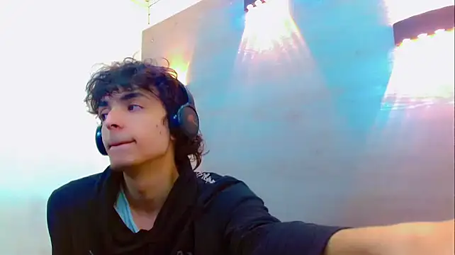 Sr BonnyEthan online show from January 15, 1:59 pm