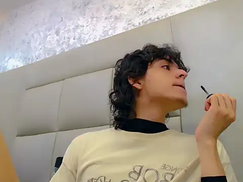 Sr BonnyEthan online show from February 6, 1:47 pm