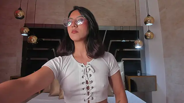 DaraBeckett online show from October 13, 11:54 am