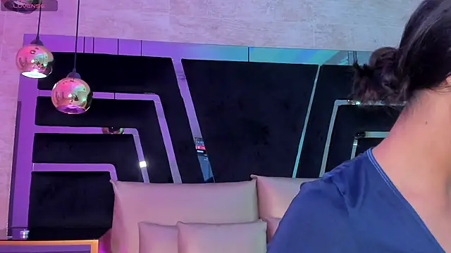 DaraBeckett online show from November 9, 11:52 am