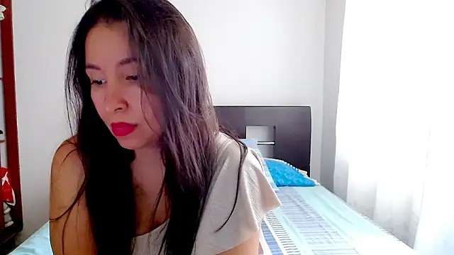 emely sexx20 online show from October 31, 8:21 pm