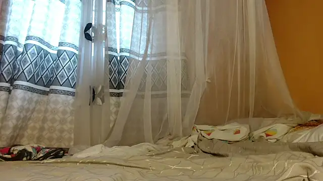 titi fiesta online show from October 12, 5:17 am