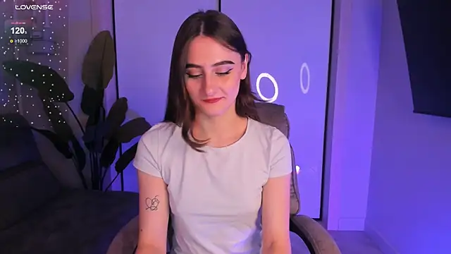 helen ramsay online show from December 8, 8:36 pm