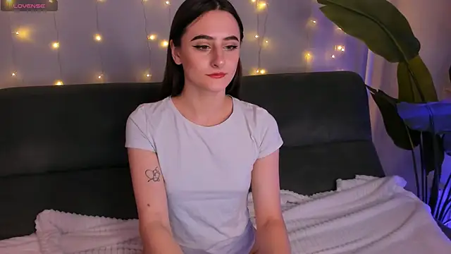 helen ramsay online show from December 22, 8:47 pm