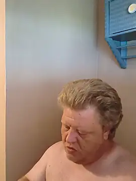 jrsexy83 online show from July 15, 12:43 pm