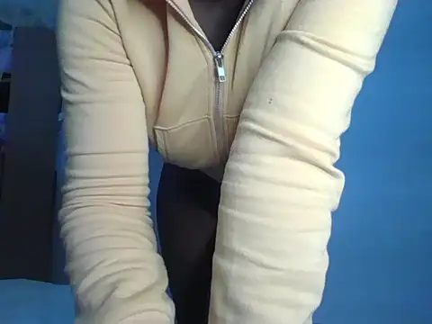 Mayah19 online show from January 18, 3:27 pm