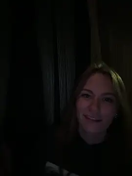 selenaluvv online show from February 18, 7:30 pm